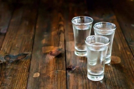 酒鬼酒上半年净利增近两成 内参高端酒放量明显