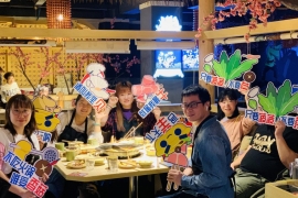 跨界文创,开启美食+文化“热爱”模式