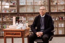 靠贩卖焦虑成千亿富豪?农夫山泉钟睒睒才是营销鬼才!