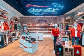 可口可乐商店小程序上线，周边产品打造沟通桥梁
