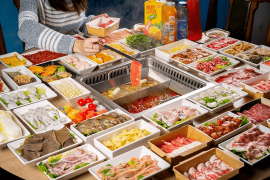 餐饮赛道新网红，火锅超市爆发！