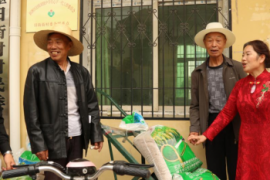 火蝠电商：为乡村振兴点赞,助农春风行动