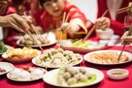 有餐厅预订火爆，有餐厅退订一空！今年年夜饭还有戏吗？