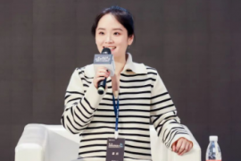 Buff X、官栈、C咖小罐膜、大眼睛买买买：跨界消费品，到底改变了什么？