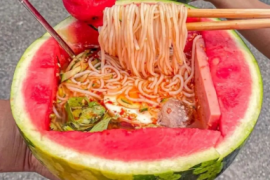 小红书上点赞10w+的网红美食，真的好吃吗？